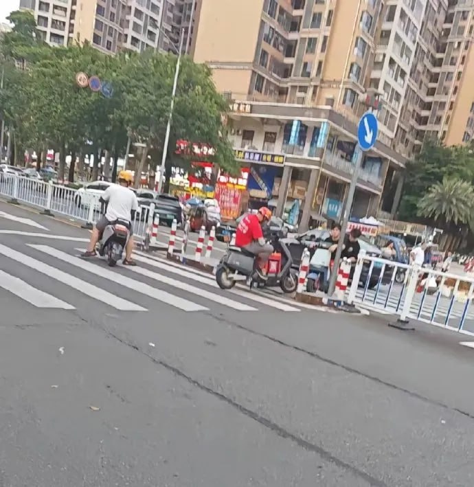 杠上了😧杠上了😧