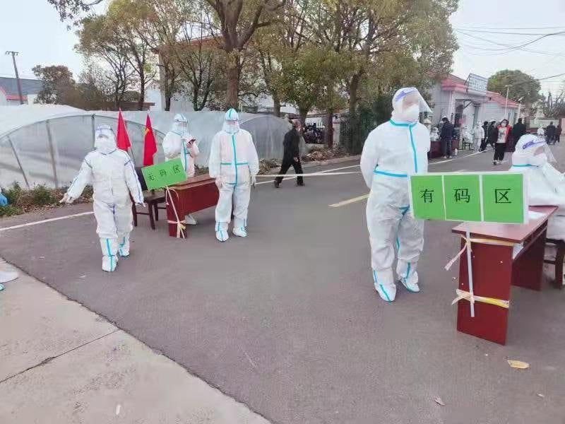 莫名的兴奋了起来