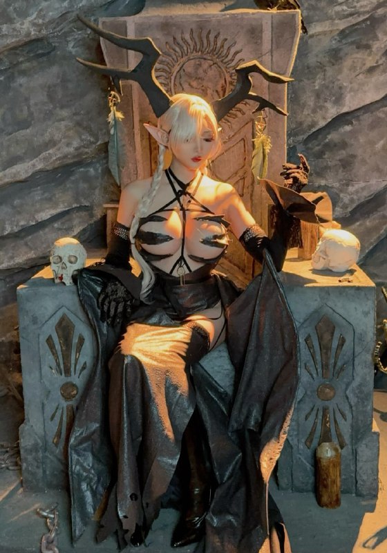 #Cosplay #NSFW#Cosplay #NSFW