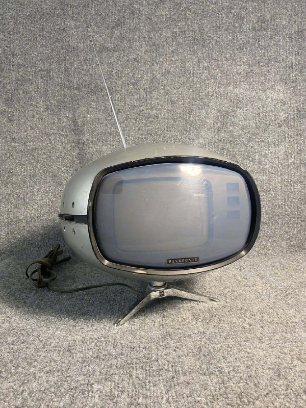 松下TR-005 Orbitel，60年代末的飞碟电视😮松下TR-005 Orbitel，60年代末的飞碟电视😮