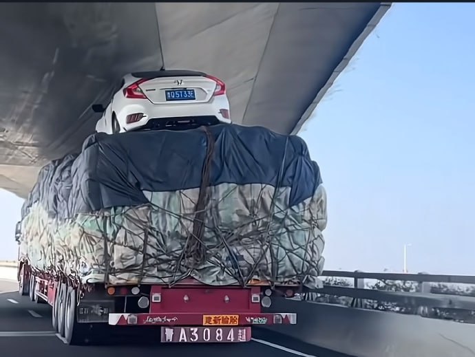 👀👀