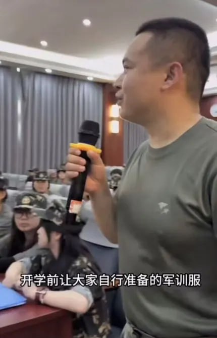 😂😂