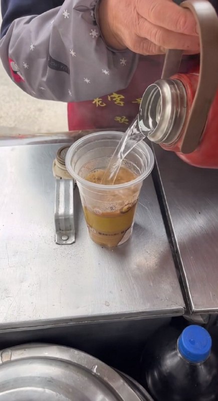 川味咖啡？？？😨川味咖啡？？？😨