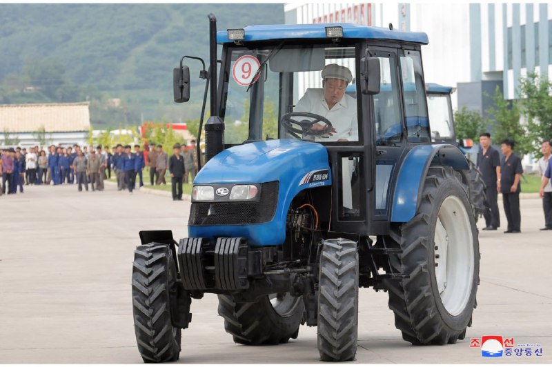 元帅开拖拉机🥰#Cosplay元帅开拖拉机🥰#Cosplay